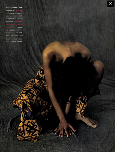 Africa_Ferri_Vogue_Italia_June_1989_12.thumb.png.6aa1b9920d4c20e42d22a0613d377dd0.png