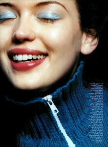 Smile_Please_Constaine_Vogue_Italia_August_1999_07.thumb.jpg.efb65f973fdeab01d9d6a1211373530b.jpg