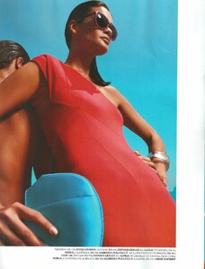 VogueBR_November2010_SolDeVerao_13.jpg