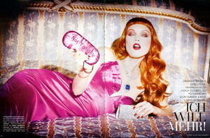 VogueDE_December2005_IchWillMehr_001.jpg