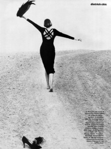 VogueUS_September1992_DietrichChic_13.jpg