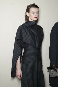 backstage-defile-salvatore-ferragamo-automne-hiver-2019-2020-milan-coulisses-94.thumb.jpg.90dc3f0965794970e1997b9837649cb8.jpg