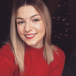 alexandra555's avatar