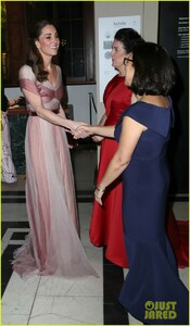 kate-middleton-gala-dinner-london-15.jpg