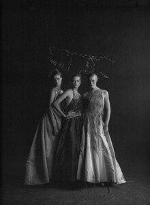 35975_Couture_16_122_753lo bela noot emily.jpg