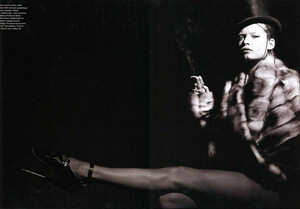 numero 09 04 (3).jpg