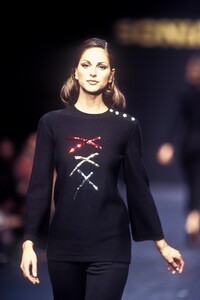 965208870_SoniaRykiel1993WomenRTW77.thumb.jpg.97c8c5aab40bfba74373b9ebd4425ebc.jpg