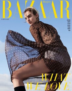 HarpersBazaar_Korea_March2019_2-819x1024.jpg