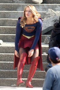 Melissa-Benoist-Supergirl-3rd-Season-Vancouver-Canada-May-2-2018-020.jpg