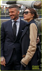 david-beckham-victoria-beckham-unveiling-of-his-statue-05.jpg