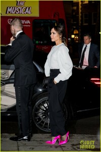 david-victoria-beckham-step-out-for-portrait-gala-in-london-11.jpg