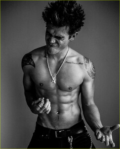 kj-apa-bares-chiseled-abs-in-shirtless-photo-shoot-01.jpg