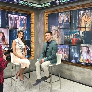 missuniverse - BQLBzAWFvKi.jpg