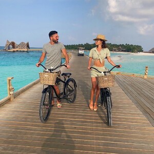 nabilla - BtlPZl-ABLO.jpg