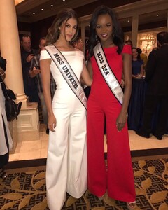 fan_iris_mittenaere - BUCgmsghIlR.jpg