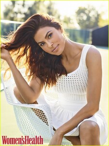 eva-mendes-womens-health-03.jpg