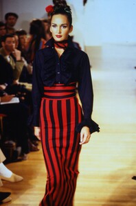 1377090332_liza-bruce-fw-1992(1).thumb.jpg.bcae742ee89e2e5db6965dde5d49bd08.jpg