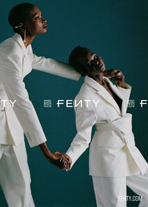 2032280877_fenty-release-5-19-ad-campaign-the-impression-007(1).thumb.jpg.3f9d649004385d4a4fce2361959f8f51.jpg
