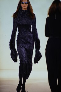 2098335972_adrienne-vittadini-fw-1993(17).thumb.jpg.77276c64bbfe7be7ab531834b8fb224f.jpg