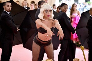 [1147406497] The 2019 Met Gala Celebrating Camp - Notes on Fashion - Arrivals.jpg