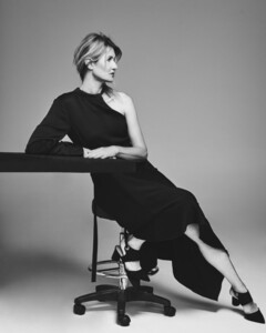 740full-laura-dern (1).jpg