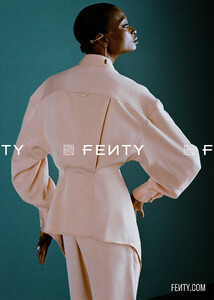 fenty-release-5-19-ad-campaign-the-impression-006.thumb.jpg.644c4ade69aca0081249d5b8b4057d8c.jpg