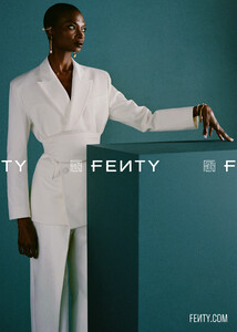 fenty-release-5-19-ad-campaign-the-impression-013.thumb.jpg.9163e4f53d7a65721e6b672802cd8a61.jpg