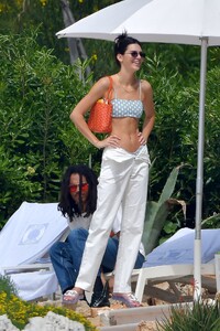 kendall-jenner-in-bikini-at-hotel-du-cap-eden-roc-in-cap-d-antibes-05-23-2019-7.jpg