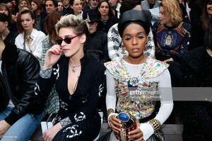 kristen-stewart-and-janelle-monae-attend-the-chanel-show-as-part-of-picture-id1133790733.jpg