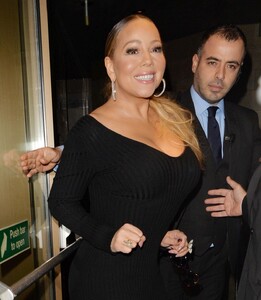 mariah-carey-novikov-restaurant-in-mayfair-05-27-2019-7.jpg