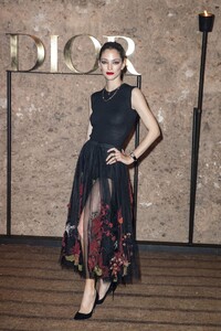 sofia-sanchez-christian-dior-couture-s-s20-cruise-collection-in-marrakech-4.jpg