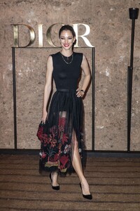 sofia-sanchez-christian-dior-couture-s-s20-cruise-collection-in-marrakech-7.jpg