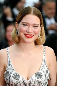 740full-léa-seydoux (1).jpg