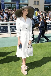 2ee80f1256870894 (2).jpg