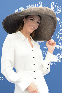 670a6f1256869624 (2).jpg