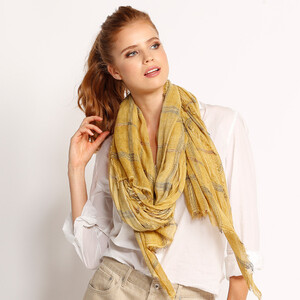 aw19-category-1024-SCARVES.jpg