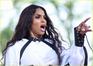 ciara-performance-on-gma-18.jpg