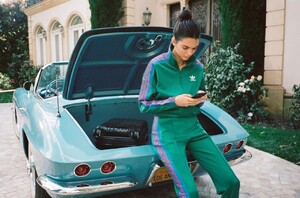 kendall-jenner-adidas-originals-sleek-summer-2019-12.jpg
