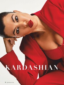 kourtney-kardashian-glamour-south-africa-july-august-2019-issue-1.thumb.jpg.2351e6f0872fd2e8ffe5c235c4b2c63f.jpg