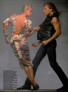 Sexy_Watson_Vogue_Italia_January_1985_05.thumb.png.65da8ef3cf013c009c6f902f25f21676.png