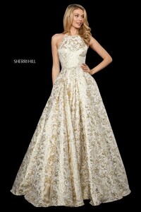 Sherri-Hill-53253-gold-44905.jpg-600.thumb.jpg.23a9e2172dde4f1e283dd6959411d98d.jpg