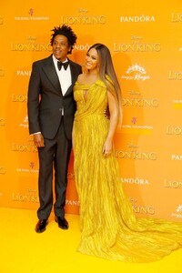 beyonce-the-lion-king-premiere-in-london-11.jpg