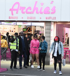 jordyn-woods-at-archie-s-in-manchester-03-30-2019-13.jpg