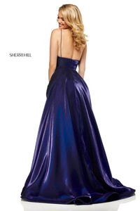 sherrihill-52424-navy-dress-3.jpg-600.thumb.jpg.6875b16c834856cd8db63efc779ce545.jpg