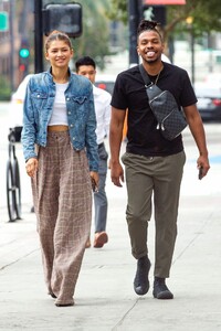 zendaya-with-her-brother-austin-at-the-granville-restaurant-in-burbank-07-25-2019-12.jpg