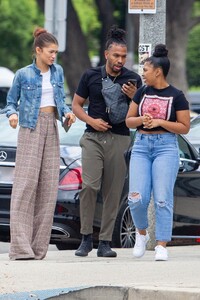 zendaya-with-her-brother-austin-at-the-granville-restaurant-in-burbank-07-25-2019-7.jpg