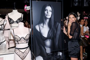 [1166906160] VS Event In Chicago.jpg