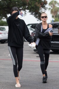 hailey-rhode-bieber-and-kendall-jenner-out-in-west-hollywood-08-19-2019-4.jpg