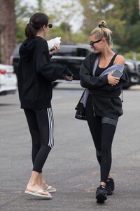 hailey-rhode-bieber-and-kendall-jenner-out-in-west-hollywood-08-19-2019-7.jpg