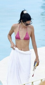 kendall-jenner-in-a-bikini-07-27-2019-1.jpg